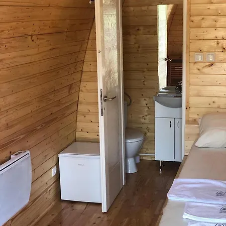 Glamping Jezero *