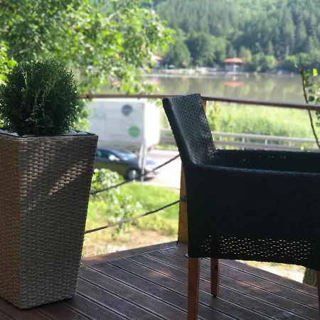 Glamping Jezero *