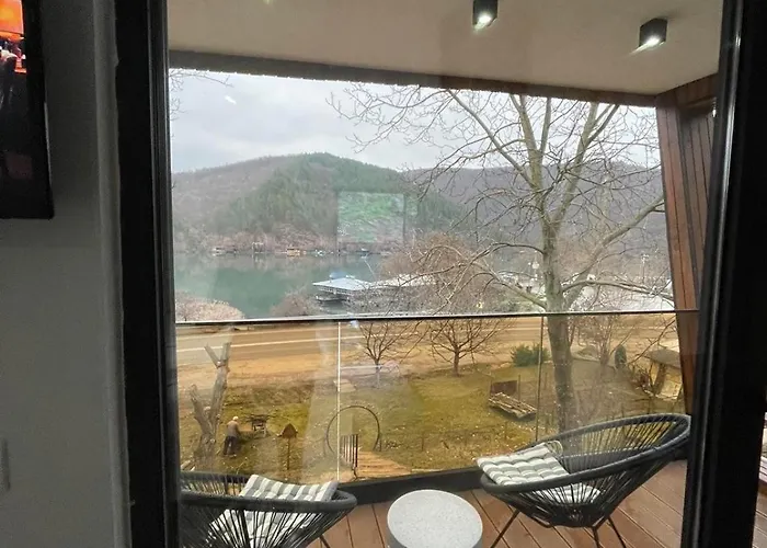 Glamping Jezero * Čačak